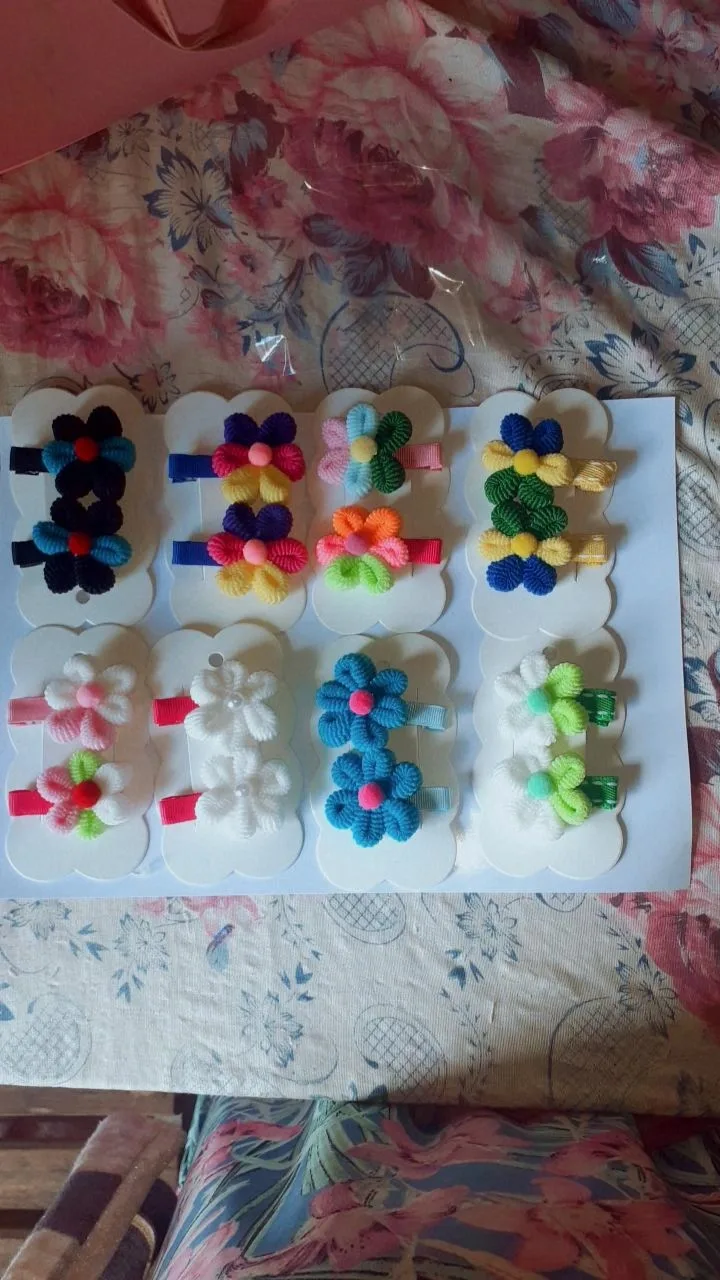 Parzinho florzinha no bico de pato