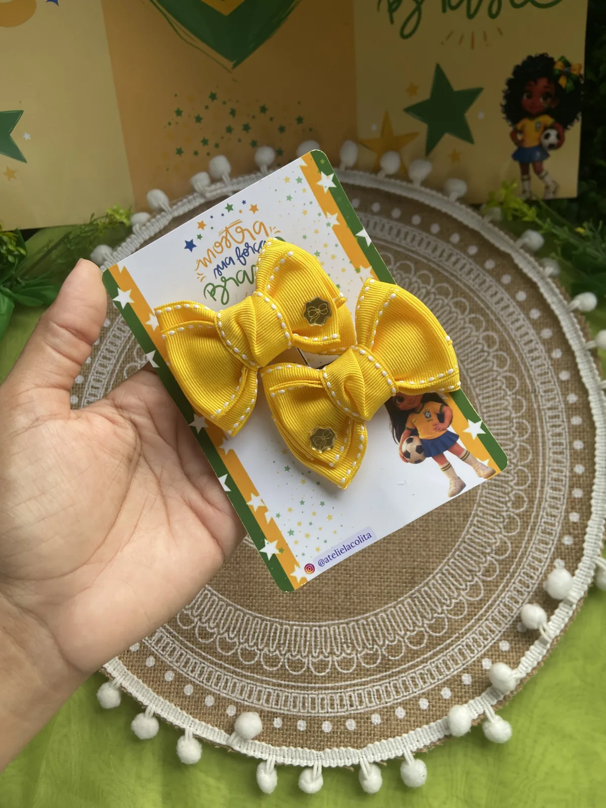 Parzinho pespontado c/ xuxinha Amarelo